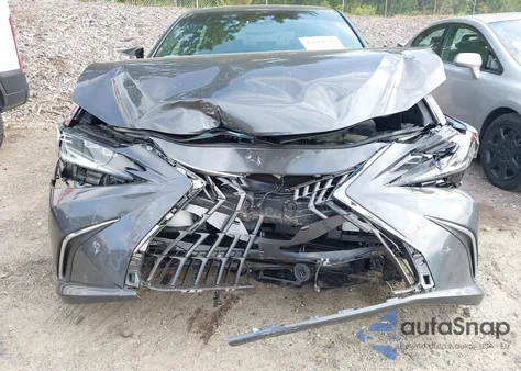 2025 Lexus 300 из США, поврежденный, VIN 58AFA1C19SU062451